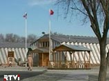 В Манасе опровергли приостановку транзита военнослужащих США в Афганистан В Манасе опровергли приостановку транзита военнослужащих США в Афганистан