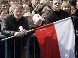 Погибшую чету Качиньских воссоединили в Варшаве. Возможно, их похоронят в Кракове в воскресенье 