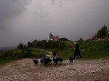 На стене дома в грузинском селе появилось изображение Иисуса Христа На стене дома в грузинском селе появилось изображение Иисуса Христа