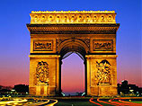 Баскский активист упал с Триумфальной арки в Париже и остался жив