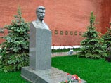 Пресненский районный суд Москвы приобщил ходатайство об эксгумации останков Иосифа Сталина к делу по иску Евгения Джугашвили к радиостанции "Эхо Москвы"
