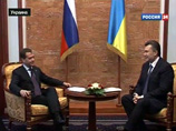 Президент России Дмитрий Медведев прибыл в среду с кратким визитом  в Харьков, где он встретился со своим украинским коллегой Виктором Януковичем