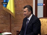 Медведев прибыл в Харьков, где к его приезду покрасили дома, починили дороги и снесли остановку