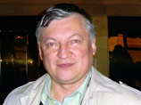 Карпов выступил против Илюмжинова под флагом борьбы с коррупцией в шахматах