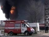 В Дагестане горит Тарумовская нефтебаза с тысячами кубометров топлива. Запланирована пенная атака