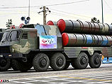 На военном параде 20 апреля иранские военные продемонстрировали  ракеты "Шихаб-3", способные нести ядерные боеголовки и поражать цели на расстоянии до 2000 км.