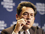 Член совета директоров Goldman Sachs Раджат Гупта в 2008 году передал главе хедж-фонда Galleon Group Раджу Раджаратнаму информацию о покупке акций банка Уорреном Баффеттом