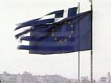Суверенный рейтинг Греции опущен до "мусорного" уровня - это обрушило евро и российские биржи