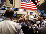 Промышленный индекс Dow Jones в какой-то момент упал почти на тысячу пунктов, но потом совершил отскок и к 15:00 по времени Восточного побережья США (23:00 мск) частично отыграл падение Промышленный индекс Dow Jones в какой-то момент упал почти на тысячу пунктов, но потом совершил отскок и к 15:00 по времени Восточного побережья США (23:00 мск) частично отыграл падение