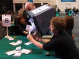 Согласно данным exit-poll , в новом составе Палаты общин Консервативная партия завоевала 305 мандатов, Лейбористская - 255, партия Либеральных демократов - 61 мандат и независимые - 29 мест Согласно данным exit-poll , в новом составе Палаты общин Консервативная партия завоевала 305 мандатов, Лейбористская - 255, партия Либеральных демократов - 61 мандат и независимые - 29 мест