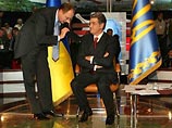 На Украине создан Комитет защиты страны от Виктора Януковича. Созван митинг, но ГАИ запирает оппозиционеров в регионах