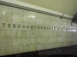 В метро Петербурга пьяный милиционер беспричинно избил задержанного
