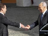 Российские пограничники унизили президента Израиля при проверке в аэропорту, заявила израильская газета Российские пограничники унизили президента Израиля при проверке в аэропорту, заявила израильская газета