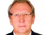Журналисты заглянули в папку с компроматом, которую Жириновский собрал на Лужкова для Путина Журналисты заглянули в папку с компроматом, которую Жириновский собрал на Лужкова для Путина