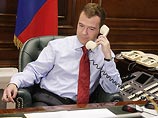 Президент России Дмитрий Медведев в ходе телефонного разговора поздравил Дэвида Камерона с назначением на пост премьер-министра Великобритании, сообщает в субботу пресс-служба главы государства