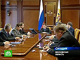 На встрече со своими полпредами Медведев напомнил, что на первоначальном этапе "деятельность полпредов была сконцентрирована на элементарном наведении порядка" в законодательстве российских регионов