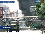 Лидер оппозиции Таиланда заявил в воскресенье, что "краснорубашечники" готовы начать переговоры с правительством страны Лидер оппозиции Таиланда заявил в воскресенье, что "краснорубашечники" готовы начать переговоры с правительством страны