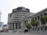Новозеландскому премьер-министру подбросили "взрывное устройство"