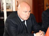 Враждующего с Шендеровичем депутата Абельцева пригласили в милицию, но он сослался на свою неприкосновенность
