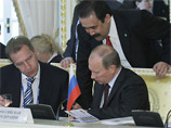 Премьеры России, Белоруссии и Казахстана шесть часов обсуждали Таможенный союз, но так и не договорились