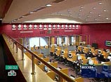 Российский рынок акций, открывшись в четверг разнонаправленной динамикой цен основных "голубых фишек", затем смог собраться с силами и вновь, как накануне, устремился вверх на фоне позитивных внешних факторов Российский рынок акций, открывшись в четверг разнонаправленной динамикой цен основных "голубых фишек", затем смог собраться с силами и вновь, как накануне, устремился вверх на фоне позитивных внешних факторов