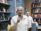 Кулинара и писателя Ханкишиева задержали в Москве по запросу Узбекистана, но сам он называет это шуткой