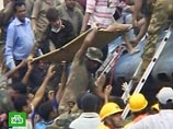 Спасатели извлекли тела 90 погибших из взорванного поезда в Индии    