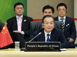 Премьер Китая предупредил о вероятности второй волны кризиса
