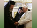 Бенедикт XVI впервые совершает визит в православную страну