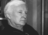 Главный художник Большого драматического театра имени Товстоногова Эдуард Кочергин удостоен премии "Национальный бестселлер" за роман "Крещенные крестами"