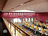 Российские биржи в понедельник просели, но убереглись от значительного падения Российские биржи в понедельник просели, но убереглись от значительного падения