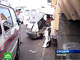 В Бурятии груженый асфальтом грузовик "КрАЗ" протаранил маршрутку
