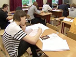 В Астраханской области задержаны учителя, решавшие ЕГЭ по математике за учеников