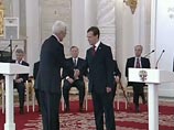 Президент России Дмитрий Медведев в субботу вручил государственные премии 2009 года в области литературы и искусства, а также в области науки и технологий. Церемония награждения состоялась в Большом Кремлевском дворце