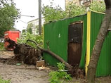 Из-за разгула стихии во второй половине дня воскресенья в Москве было повалено 154 дерева