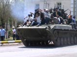 Ночь на юге Киргизии прошла относительно спокойно: пойман организатор беспорядков Ночь на юге Киргизии прошла относительно спокойно: пойман организатор беспорядков