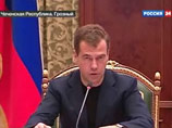 Президент России Дмитрий Медведев впервые посетил Чечню в качестве главы государства