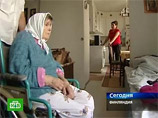 Европейский суд по правам человека в среду запретил финским властям высылать из страны 82-летнюю тяжелобольную россиянку Ирину Антонову, которая находится в стране нелегально Европейский суд по правам человека в среду запретил финским властям высылать из страны 82-летнюю тяжелобольную россиянку Ирину Антонову, которая находится в стране нелегально