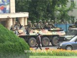 В некоторых местах в результате столкновений погибали целые семьи, и сообщать о смерти родственников было некому В некоторых местах в результате столкновений погибали целые семьи, и сообщать о смерти родственников было некому