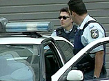 В Греции грабители банка захватили заложников и затеяли перестрелку с полицией