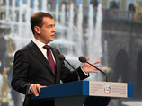 Медведев не исключает второй волны кризиса и  очень опасается за здоровье евро
