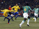 Сборная Бразилии, победив со счетом 3:1 команду Кот-д'Ивуара, набрали шесть очков и обеспечили себе место среди участников плей-офф