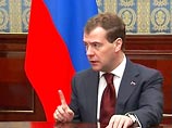 Так, по словам Медведева, Поповкин "будет координировать вопросы вооружений, военной техники, решать другие вопросы, связанные с гражданской составляющей министерства обороны"