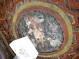Итальянские реставраторы воссоздали древнейшие изображения некоторых апостолов, передает BBC. Фрески с ликами апостолов Андрея, Иоанна, Петра и Павла удалось расчистить и привести в первозданный вид, используя новую лазерную технологию Итальянские реставраторы воссоздали древнейшие изображения некоторых апостолов, передает BBC. Фрески с ликами апостолов Андрея, Иоанна, Петра и Павла удалось расчистить и привести в первозданный вид, используя новую лазерную технологию