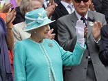 Королева Елизавета II впервые за последние 33 года посетила Уимблдонский турнир 