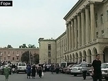 "Наши" недовольны планами Саакашвили установить в Гори памятник военным, погибшим в войне с Россией