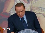 Сенатор Марчелло Делль'Утри, представляющий партию "Народ свободы", cчитается близким соратником председателя Совета министров Италии Сильвио Берлускони