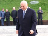 Лужков призвал россиян к бойкоту всего молдавского