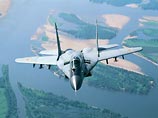Россия и Китай столкнулись на мировом рынке оружия: Пекин продает дешевого "убийцу МиГ-29" Россия и Китай столкнулись на мировом рынке оружия: Пекин продает дешевого "убийцу МиГ-29"