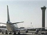 В парижском аэропорту самолет Boeing 737 лишился кончика крыла прямо перед взлетом